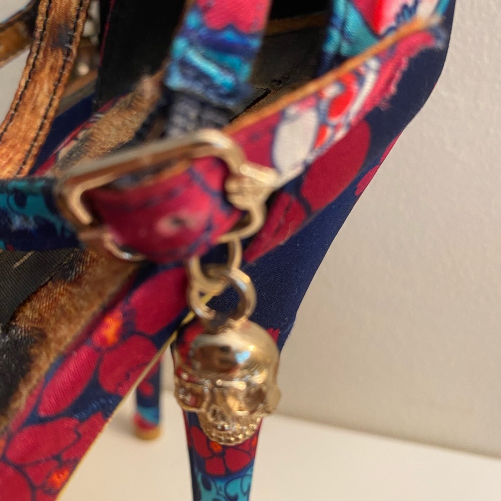 Iron Fist Skull & Flowers heels - Picture 7 of 16